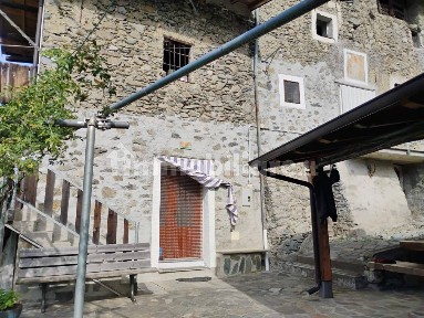 Terratetto unifamiliare via San Giovanni, Traona