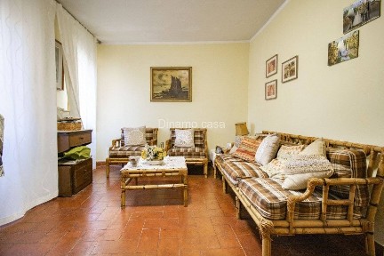 Prato, Figline, Via del Poggiolo