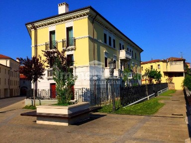 Appartamento via Contra' Ponte Novo, Centro Storico, Vicenza