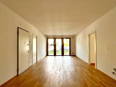 Bilocale viale Italia 106, Centro, Creazzo