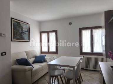 Bilocale Strada Travettore 33, Centro, Bassano del Grappa