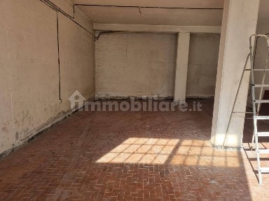 Avellino, Via Antonio Annarumma, 38