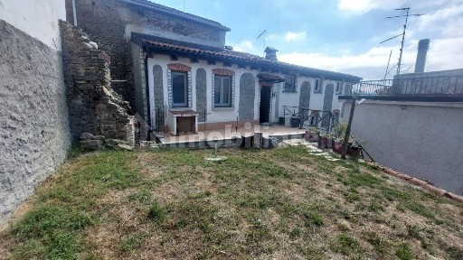 Terratetto unifamiliare Località Cabitti Biestro, Pallare