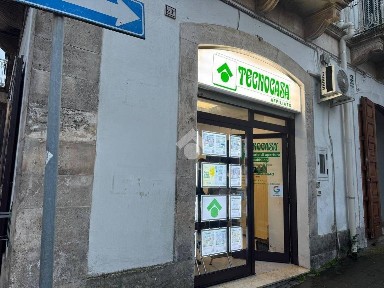 Locale commerciale in Affitto