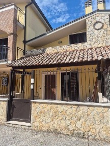 Perugia, Bosco, Via Arsenio Arcangeli, 11