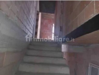 Rustico - casale all'asta via Santissima Trinità snc, Vallepietra