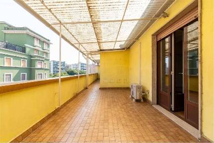 Attico via Alserio, 28, Isola, Milano