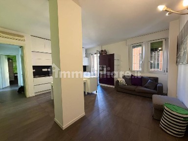 Trilocale via Riva di Reno 56, San Felice, Bologna