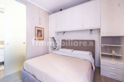 Bilocale via Guglielmo Marconi, Centro Storico, Bologna