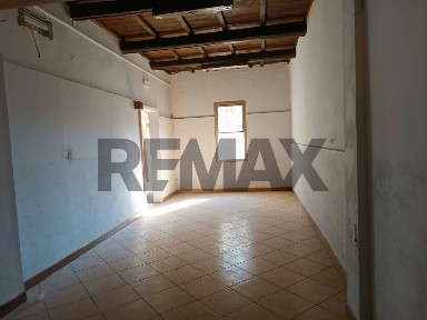 Locale commerciale in Affitto