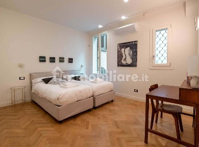 Bilocale via Marchesana, Centro Storico, Bologna