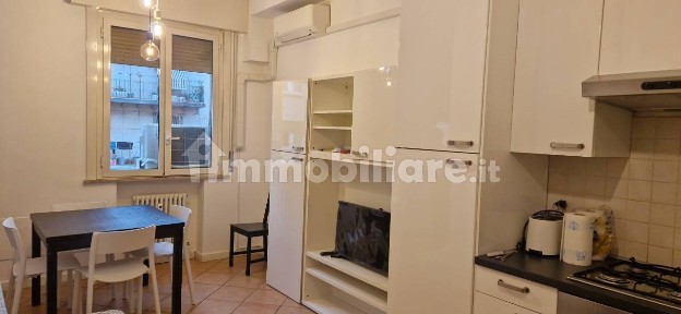 Monolocale buono stato, quarto piano, Marconi, Bologna