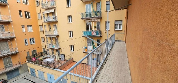 Quadrilocale buono stato, secondo piano, Saragozza fuori Porta, Bologna
