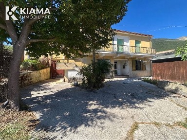 Villa unifamiliare contrada roiano, Campli