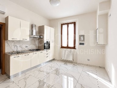 Trilocale via Alfredo Calzolari 51A, Bolognina, Bologna