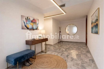 Trilocale adiacenze via Del Borgo Di San Pietro, Irnerio, Bologna