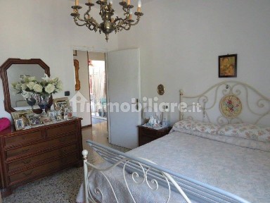 Quadrilocale buono stato, secondo piano, Pilastro, Bologna