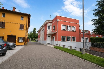 San Giovanni in Persiceto, Via Castagnolo, 16