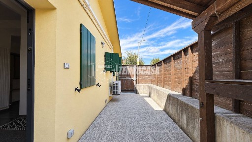 Bilocale via CREVALCORE 83, Centro, San Giovanni in Persiceto