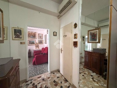 Bologna, Massarenti, Via Giambologna, 12
