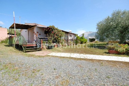 Capannone in Vendita