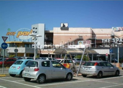 Capannone in Vendita