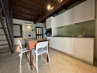 Bilocale vicolo Cittadella 8, Galliate