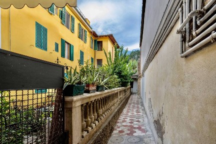 Trilocale buono stato, primo piano, Centro, Lastra a Signa