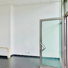 Locale commerciale in Affitto
