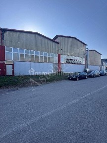 Capannone all'asta via Castellana 102, Martellago