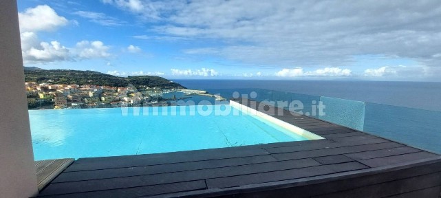 Trilocale ottimo stato, secondo piano, Centro, Castelsardo
