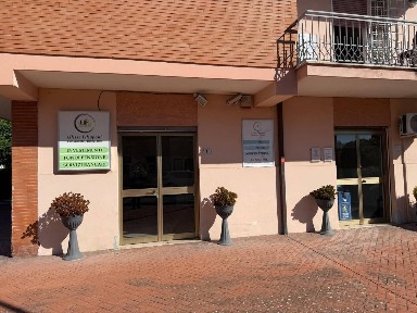 Locale commerciale in Affitto