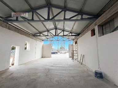 Locale commerciale in Affitto