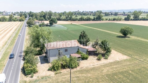Terratetto unifamiliare via Parma 12, Montechiarugolo