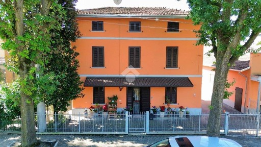 Terratetto unifamiliare via Delle Rimembranze 46, Sorbolo, Sorbolo Mezzani