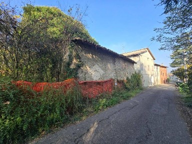 Terratetto plurifamiliare via maggio xxiv 40, Centro, Traversetolo