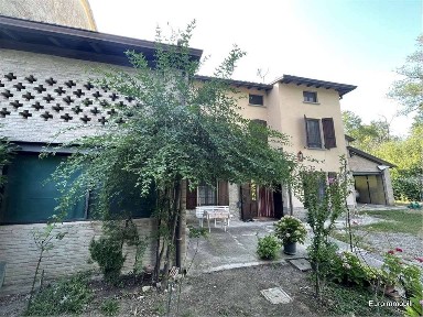 Terratetto unifamiliare via crocile, Lupazzano, Neviano degli Arduini