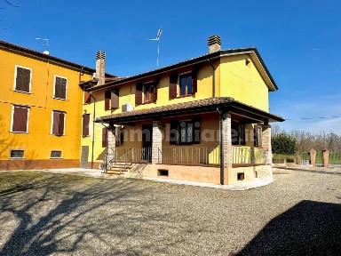 Terratetto unifamiliare Strada dell'Argine 23, San Secondo Parmense