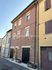 Terratetto unifamiliare 132 m², buono stato, Centro, San Secondo Parmense
