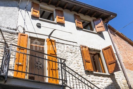 Terratetto unifamiliare via Crocile 18, Lupazzano, Neviano degli Arduini