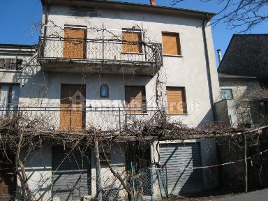 Terratetto unifamiliare Località Rocca Barborini 14, Varsi