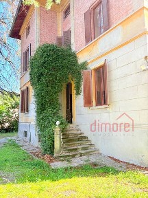 Terratetto unifamiliare via Vittorio Emanuele II 38, Centro, Sala Baganza
