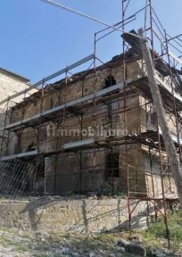 Casa indipendente all'asta Strada Goiano, Terenzo