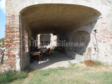 Terratetto unifamiliare 1550 m², da ristrutturare, Paradigna - Centro Torri, Parma