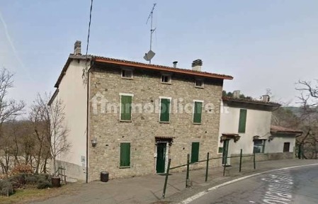 Casa indipendente all'asta via Battilocchi, Calestano