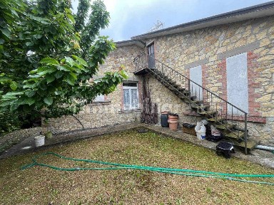 Terratetto unifamiliare 169 m², buono stato, Pellegrino Parmense