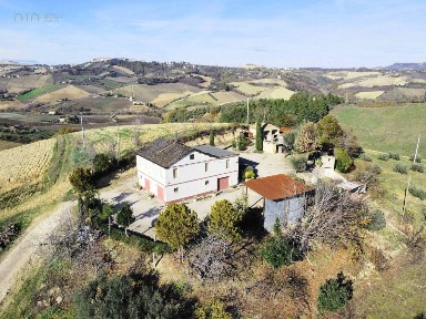 Ripatransone, Contrada Case Rosse