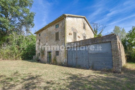 Montedinove, Strada Provinciale Valtesino