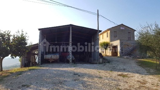 Monsampolo del Tronto, CONTRADA PAGLIARE