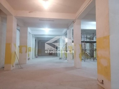 Magazzino - Deposito in Affitto